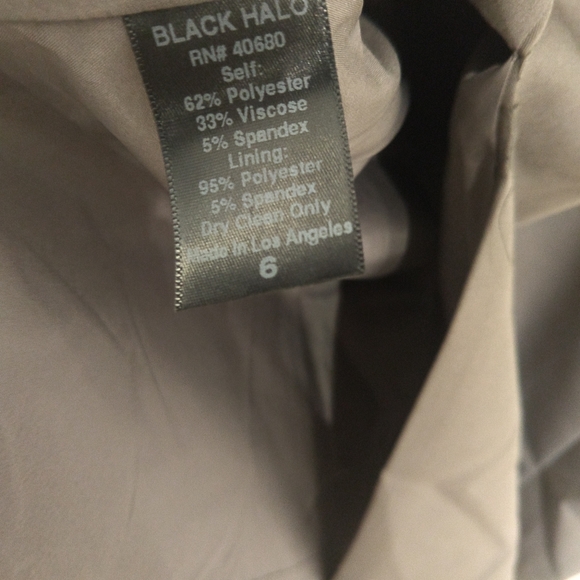 Dress - Picture 3 of 3